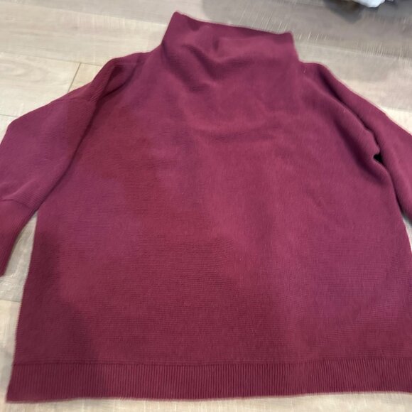 FREE PEOPLE Womens Burgundy Turtleneck Sweater Ribbed Knit Pullover M - Picture 1 of 10